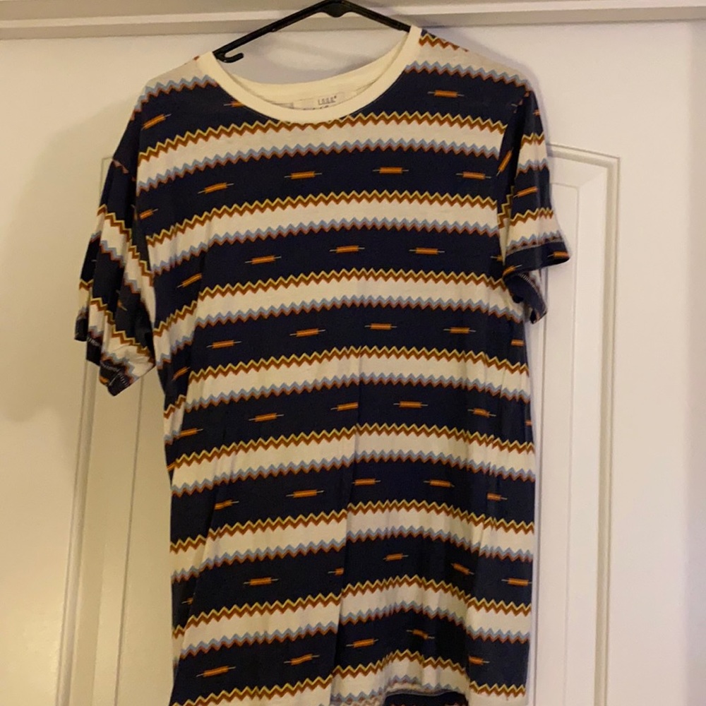 Patterned men’s tshirt